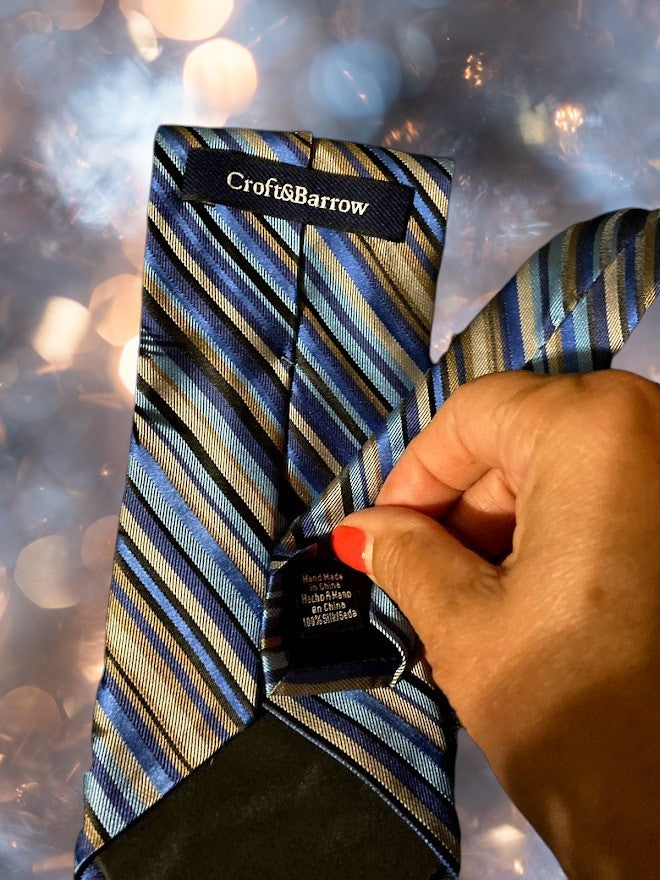 Unlock your professional image with this handmade Croft & Barrow luxurious silk tie