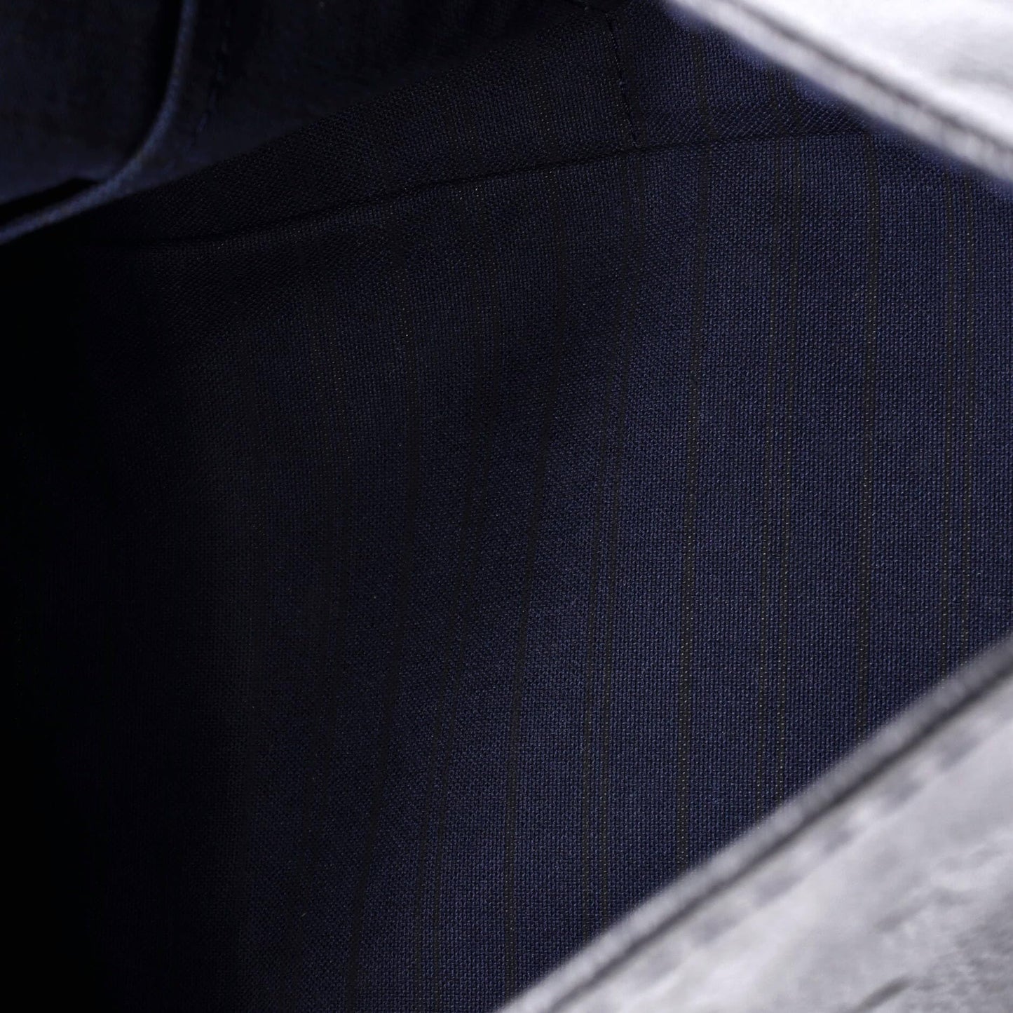 Louis Vuitton, Pre-Loved Artsy Handbag Monogram Empreinte Leather MM, Black