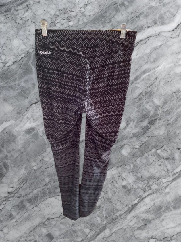 Embrace style and comfort with these Columbia pretty pattern design leggings