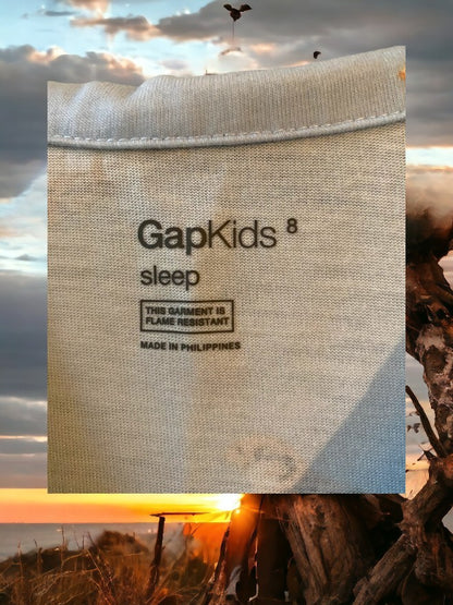 GapKids sleep shirt has a charming bird pattern and adds a touch of whimsy to this must-have top