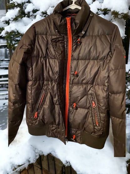 GAP graphic peace design puffer bomber coat will keep you warm in cold weather