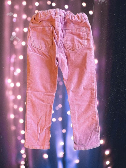 These Cat & Jack skinny super stretch corduroys are an exceptional choice for any girl