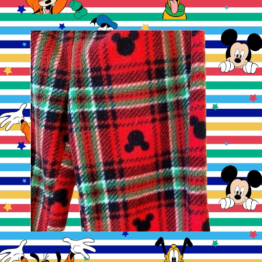 Enjoy the ultimate in comfort and style with these Disney decorative pajama bottoms for girls