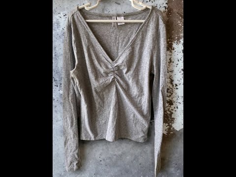 Expertly crafted for both style and comfort, this H&M Divided top is the perfect addition to your wardrobe (Junior)